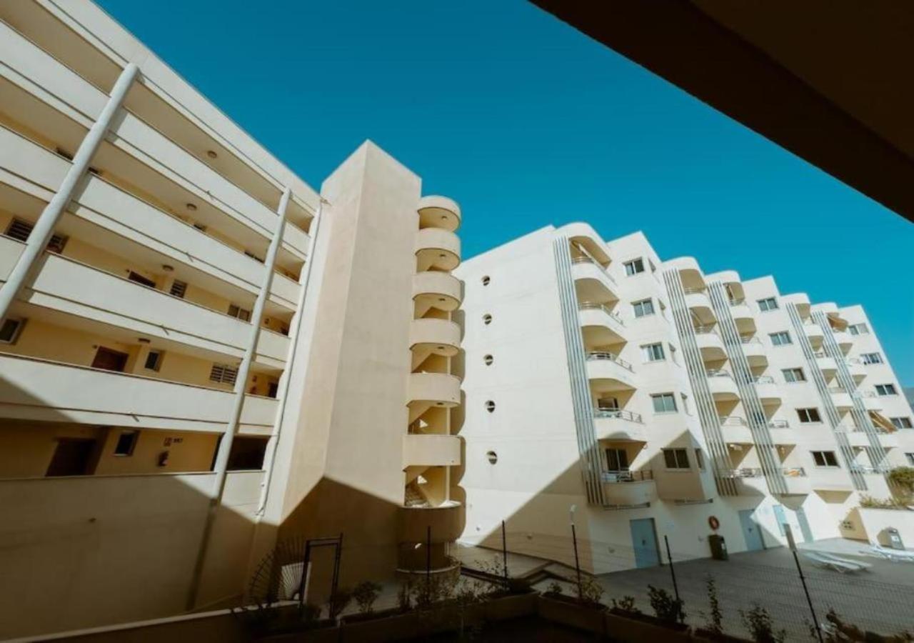 Seaview Splendor 2 Bedroom Modern Comfort 阿德耶 外观 照片