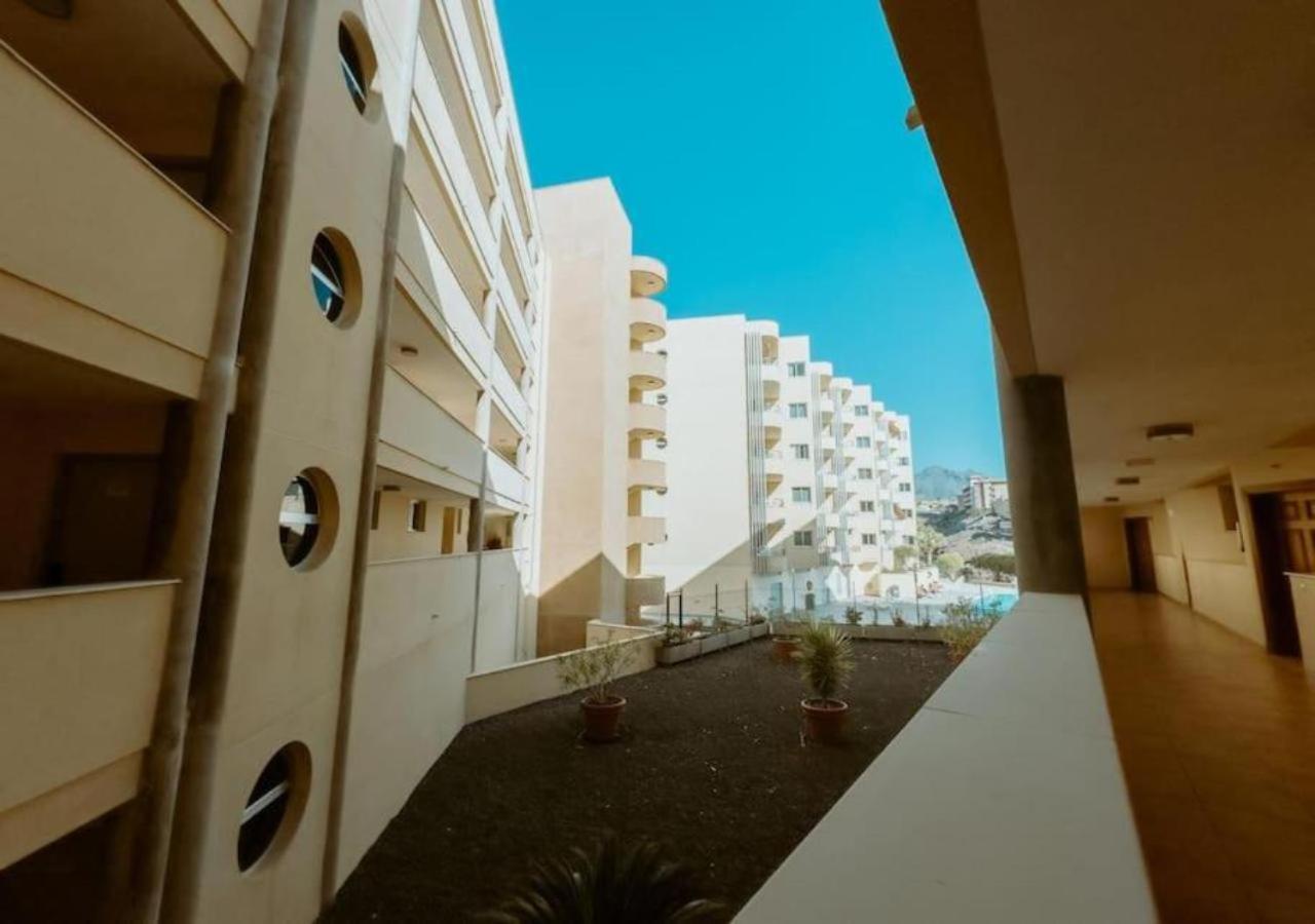 Seaview Splendor 2 Bedroom Modern Comfort 阿德耶 外观 照片