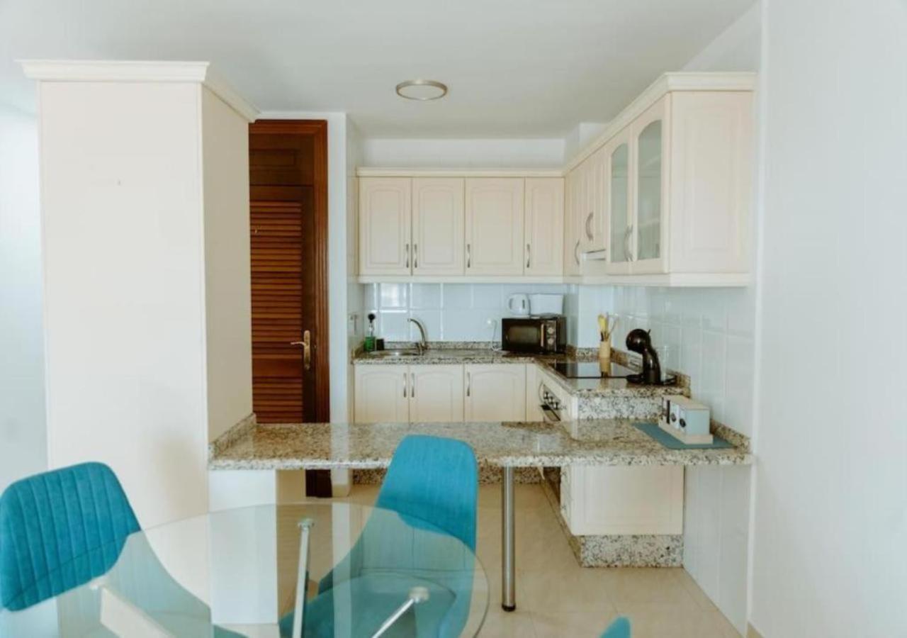 Seaview Splendor 2 Bedroom Modern Comfort 阿德耶 外观 照片