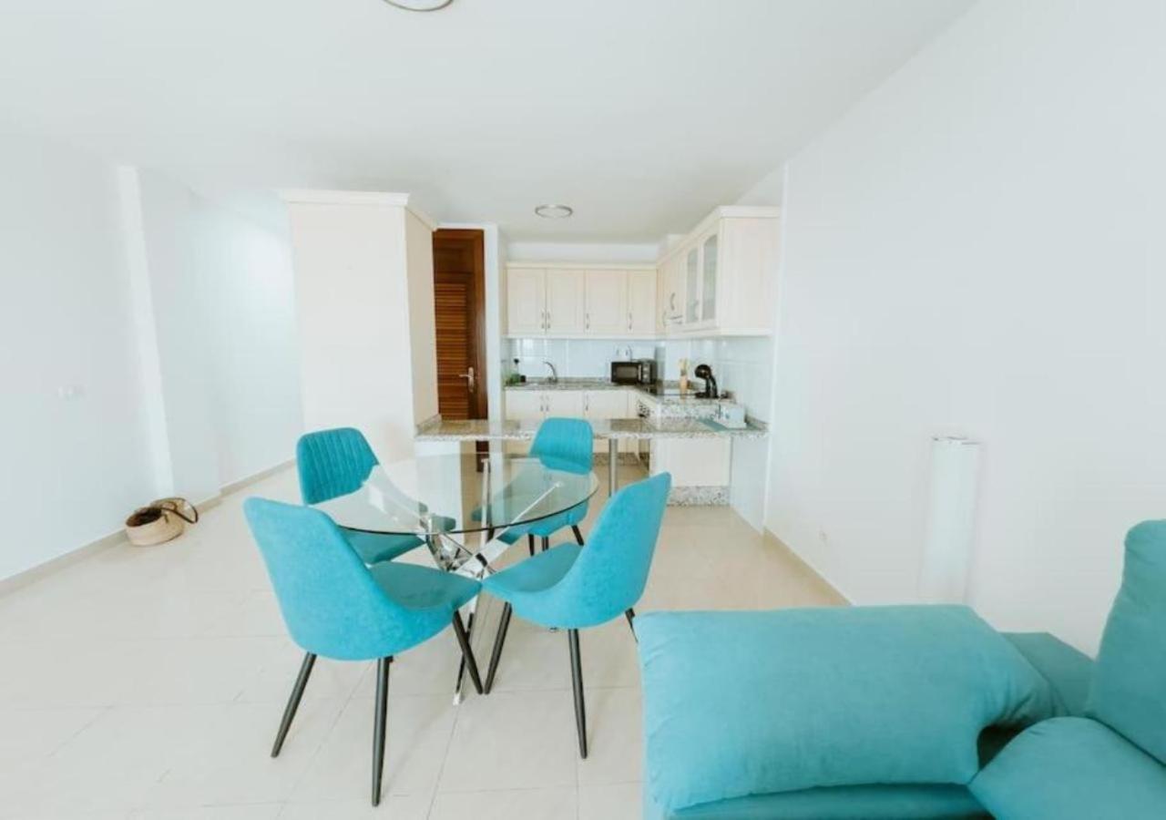 Seaview Splendor 2 Bedroom Modern Comfort 阿德耶 外观 照片