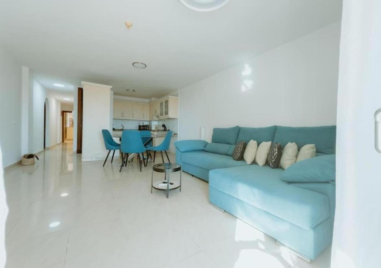 Seaview Splendor 2 Bedroom Modern Comfort 阿德耶 外观 照片