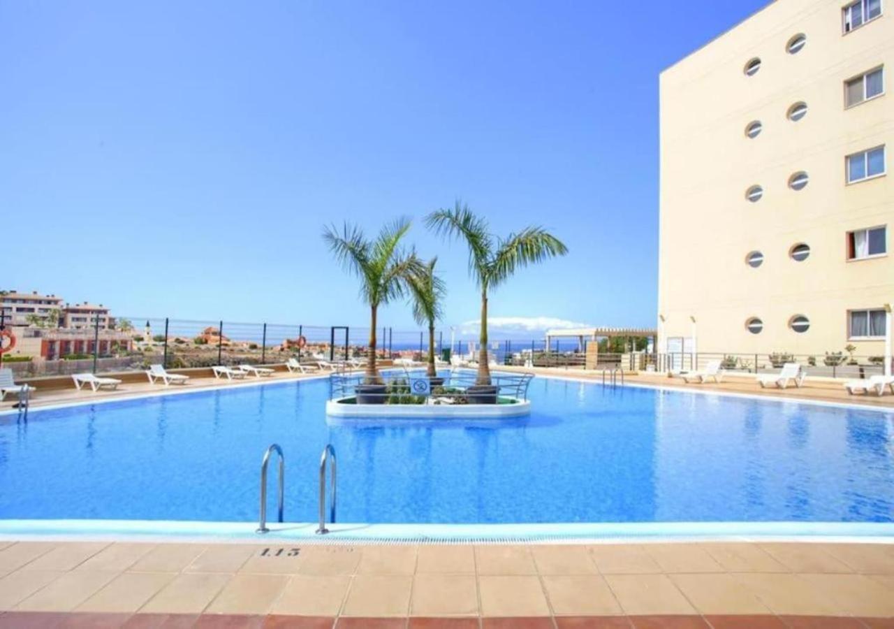 Seaview Splendor 2 Bedroom Modern Comfort 阿德耶 外观 照片